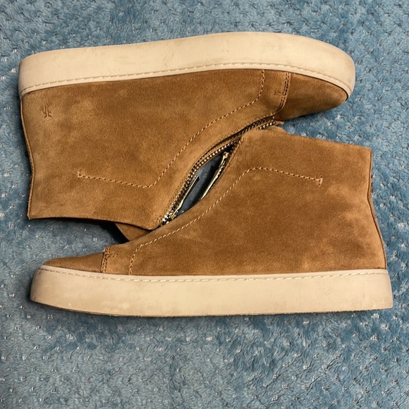Frye Lena Hightop Zip Sneaker, Tan, Size 9 - Picture 2 of 7